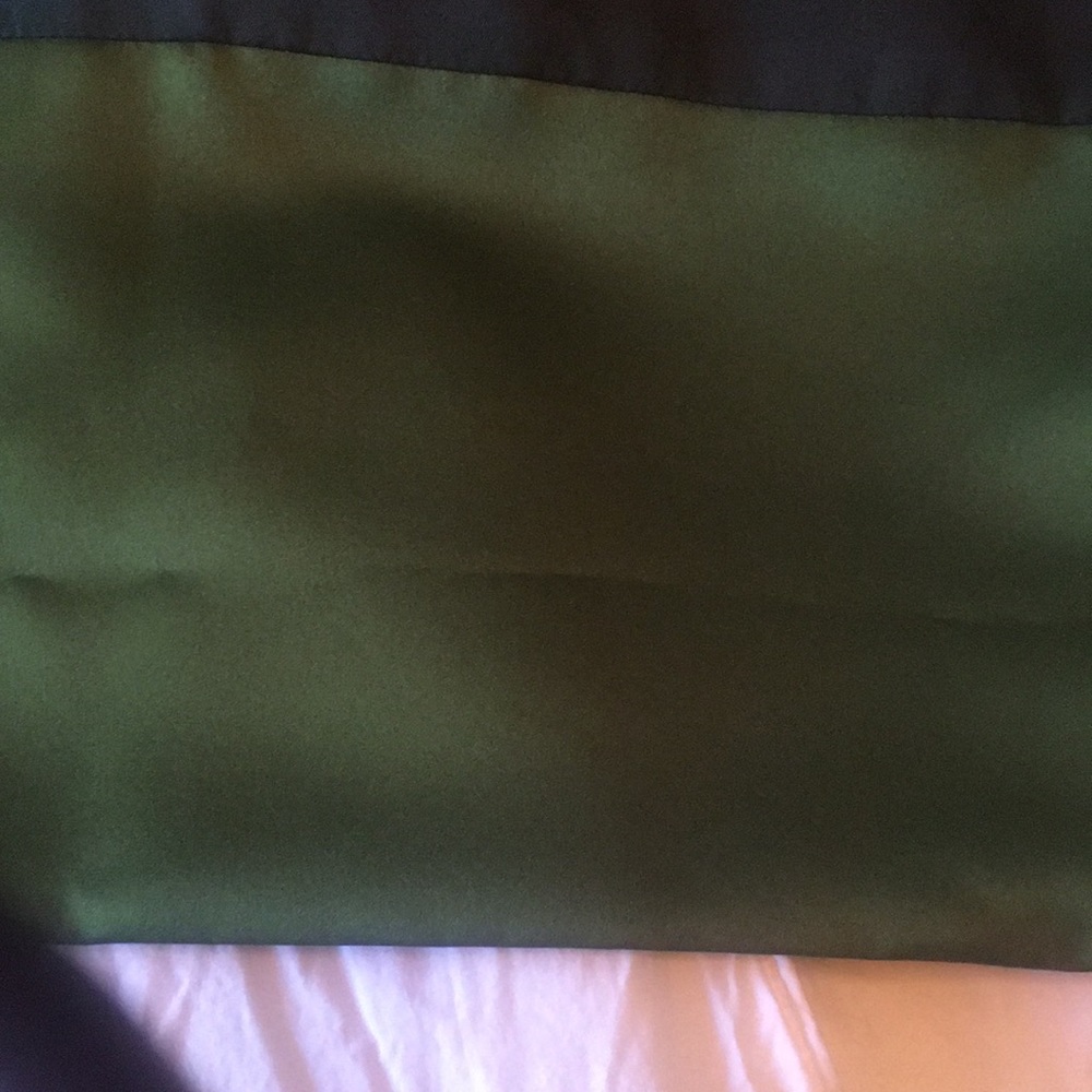 NWT— Vera wang silk evening dress……240 - Picture 10 of 13